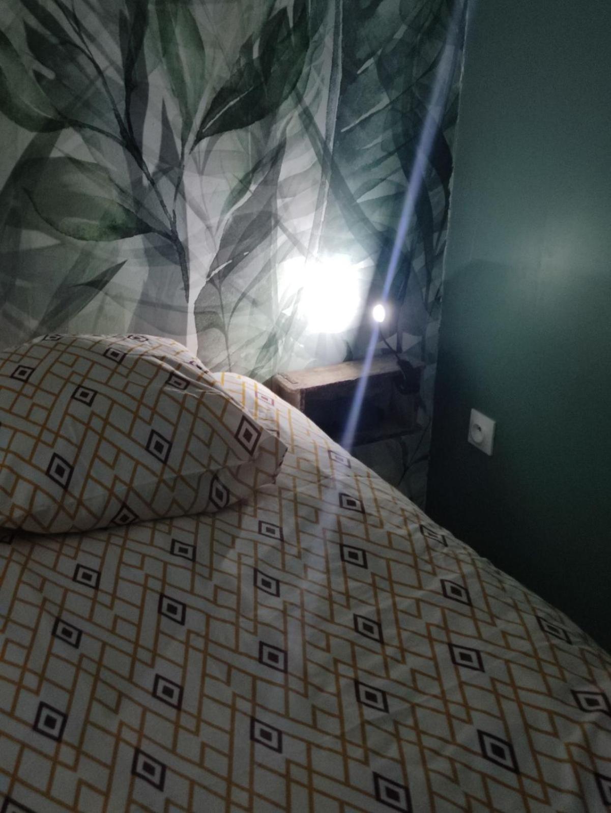 Dormir A L'Usine Loft Industriel Atypique Saint-Quentin-Lamotte-Croix-au-Bailly Екстериор снимка